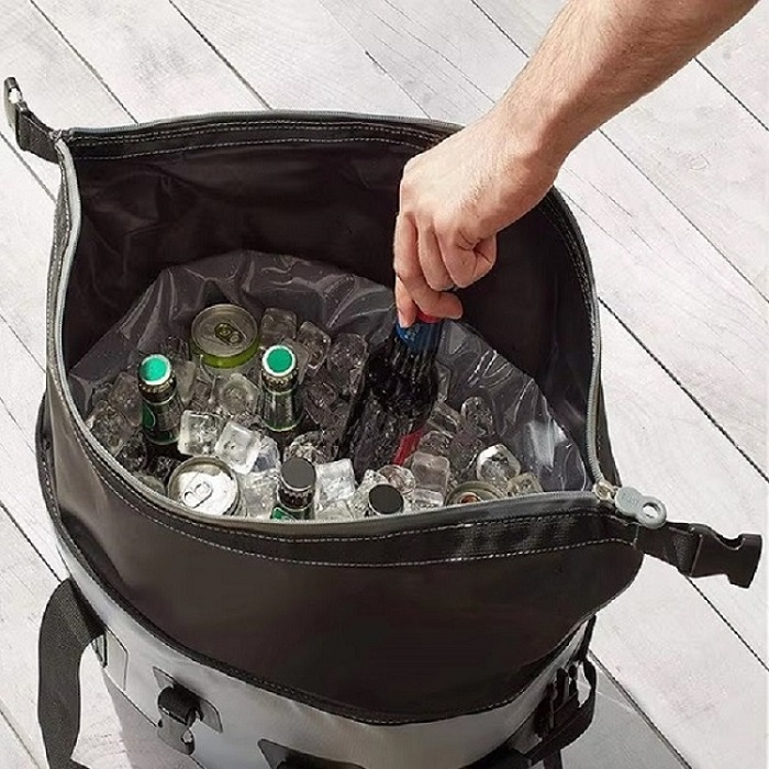 Como uma bolsa térmica macia mantém os itens em temperatura baixa? Como uma bolsa térmica macia mantém os itens em temperatura baixa?